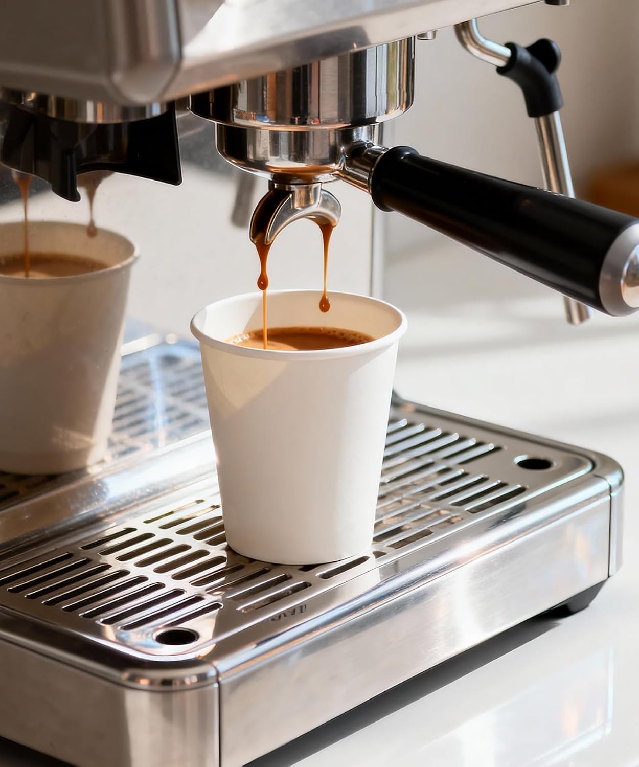 Disposable Paper Coffee Cups — White Paper Cups for Coffee and Water